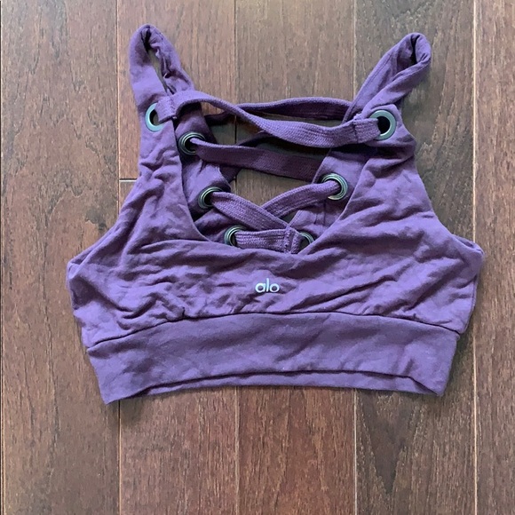 Alo yoga lace up crop top small - Picture 3 of 4
